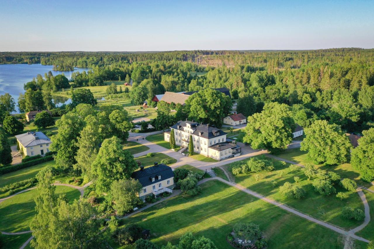 Faerna Herrgard & Spa Hotel Exterior photo