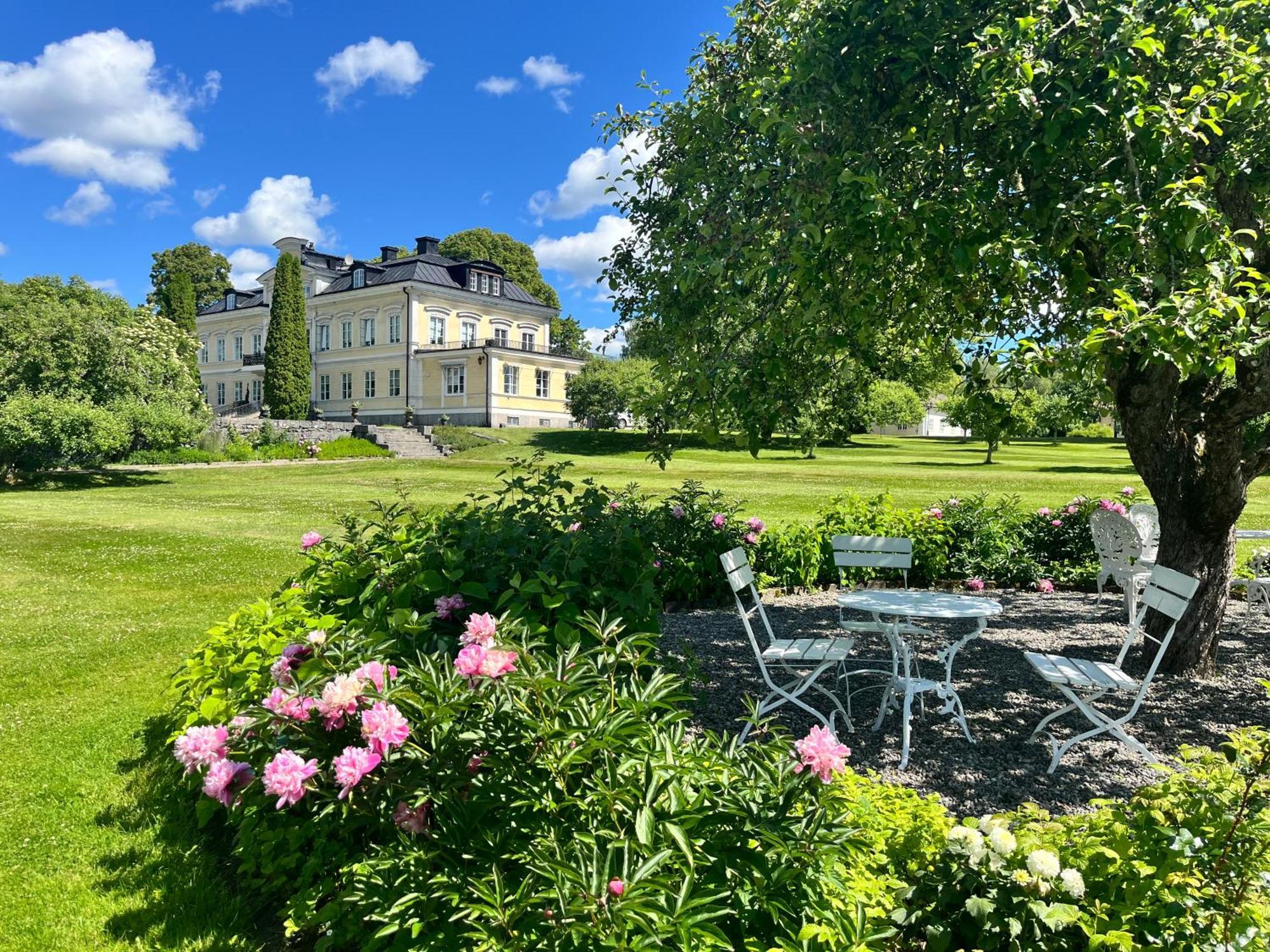 Faerna Herrgard & Spa Hotel Exterior photo